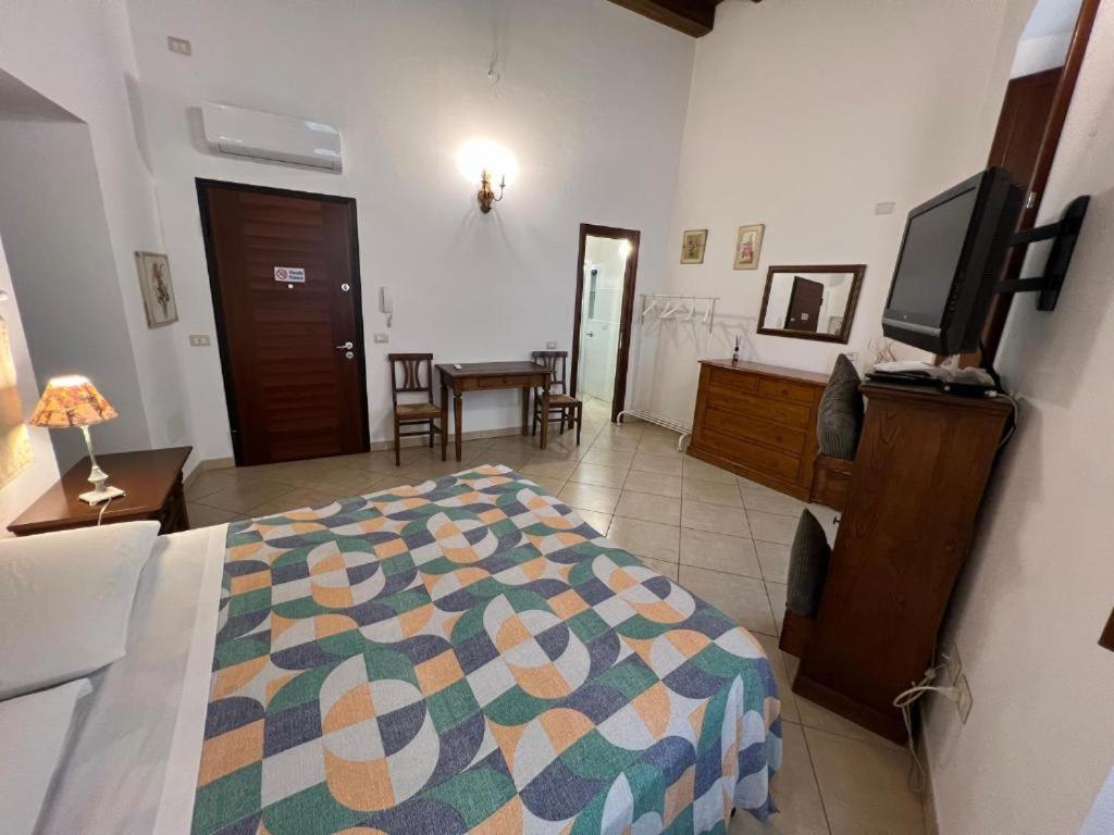 L'Antica Torre Caralis Holiday Cagliari Luaran gambar
